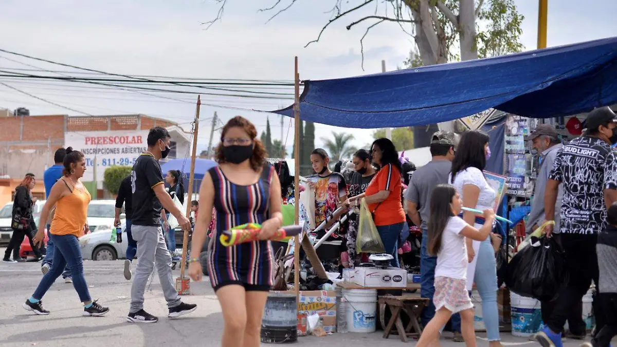 a las vias de paseo tianguis Las Vías  (3)